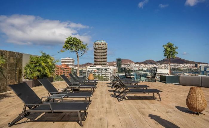 Hotel LIVVO Lumm