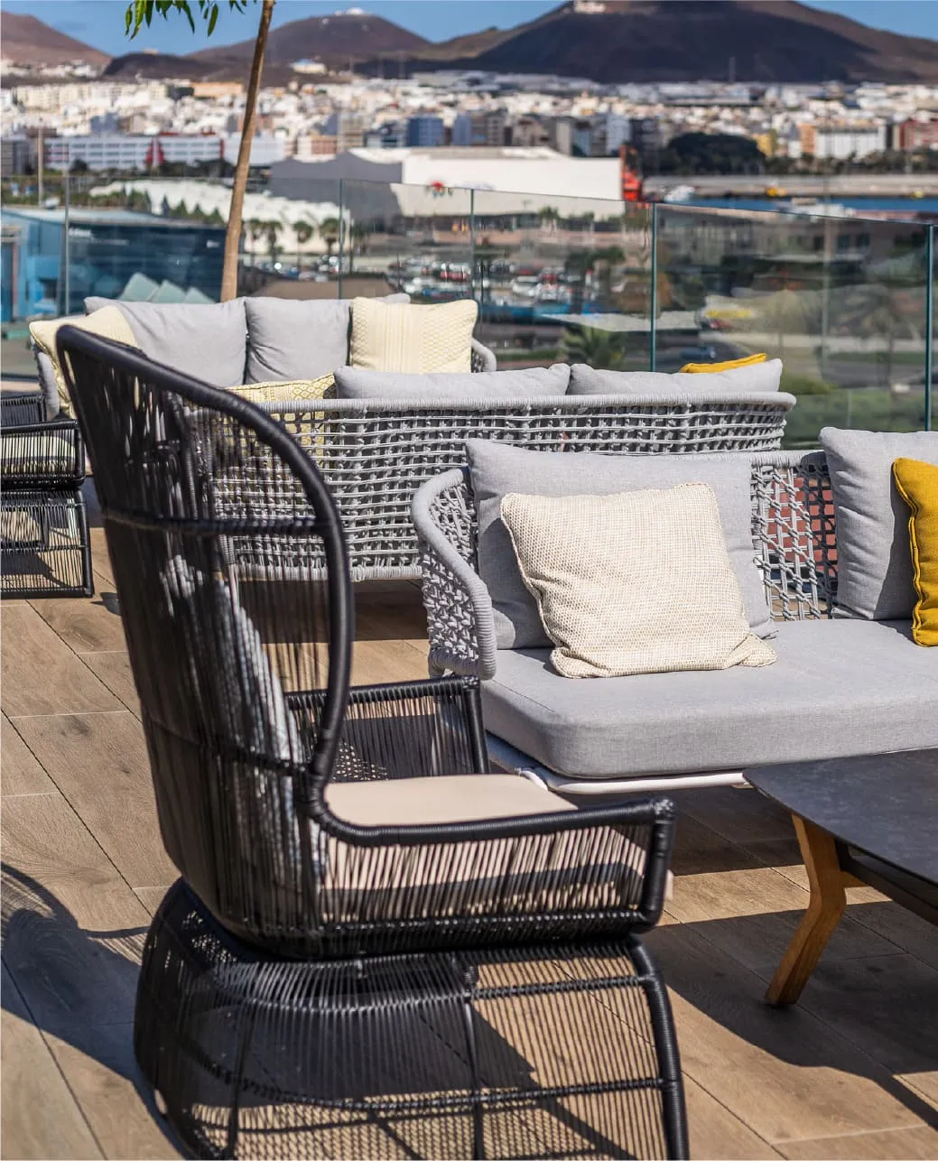Hotel LIVVO Lumm